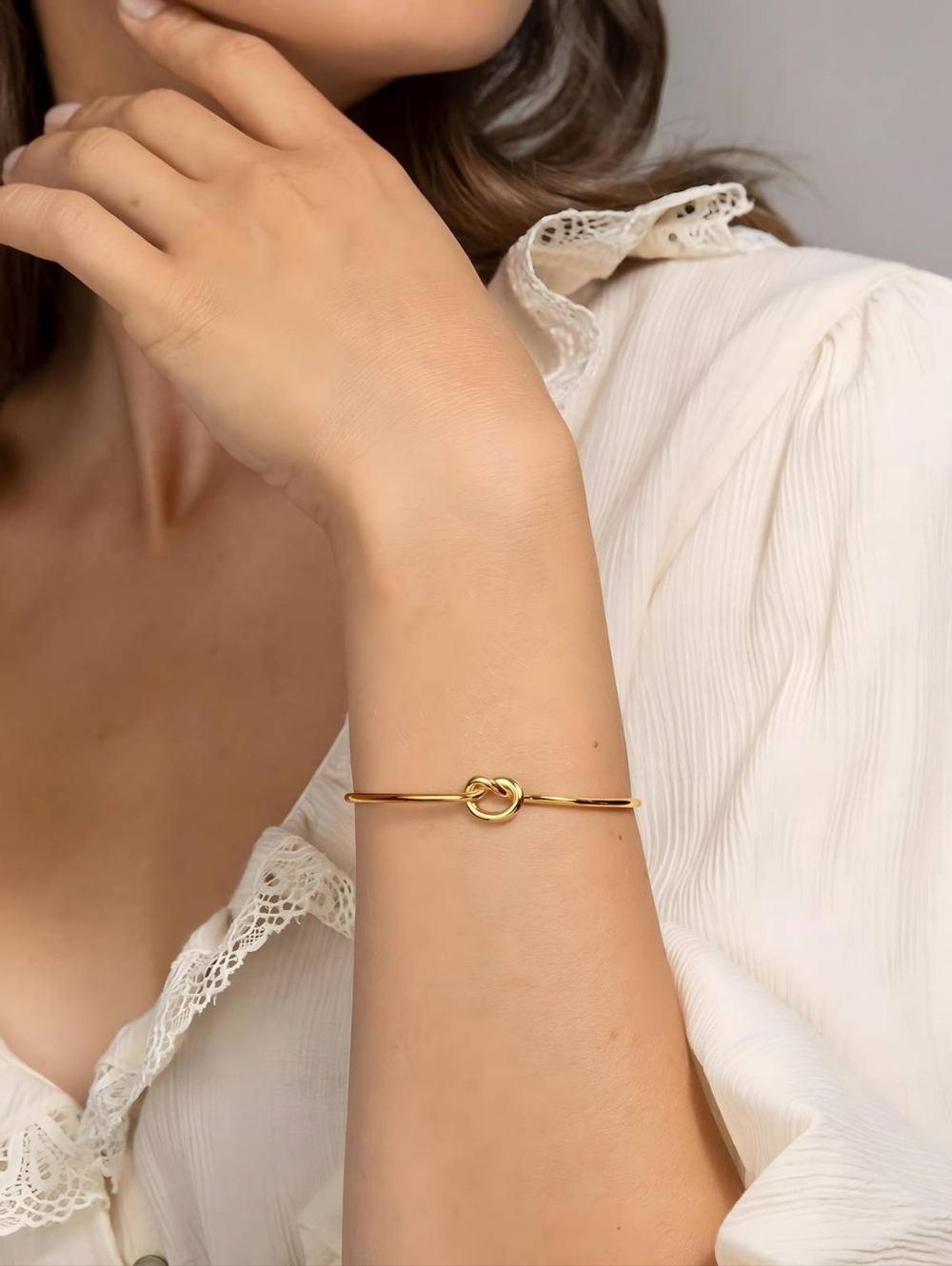 Knot Bracelet 18K Gold Plated Steel